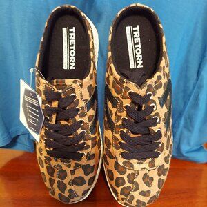 NWT Tretorn Leopard Print Fabric Slip On Mule Sneakers size 7.5M